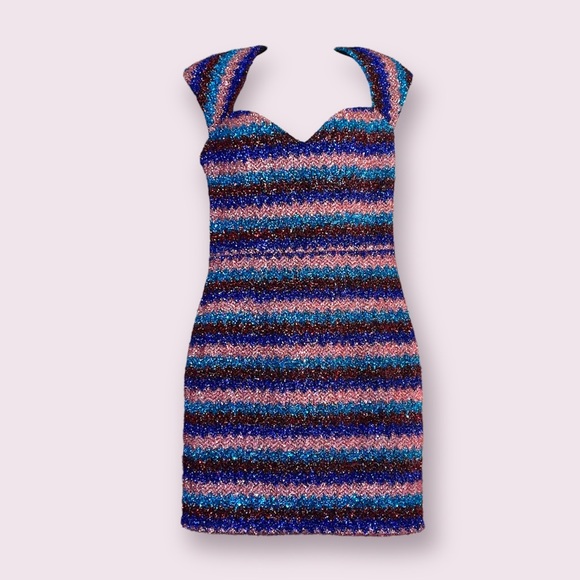 Elliatt Colorful Metallic Zigzag Tweed Dress - Picture 2 of 9